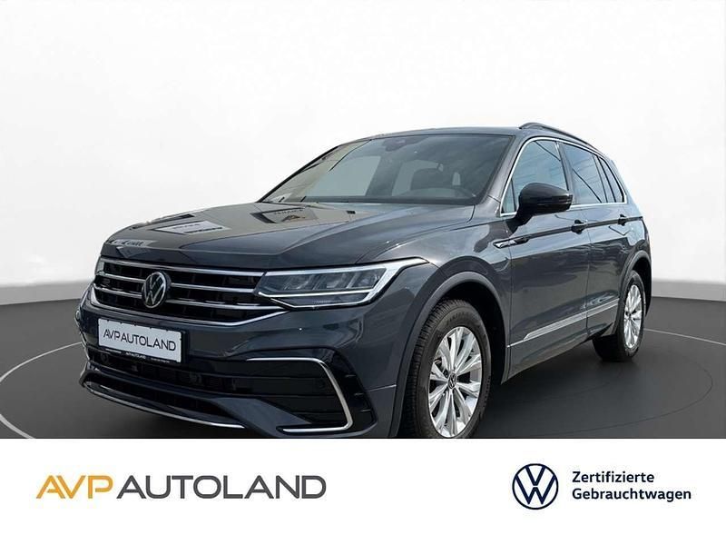 Nightshade blue Gebraucht 2023 VW Tiguan R-line SUV | 36.690 € (Guter Preis) - Bild 1/3