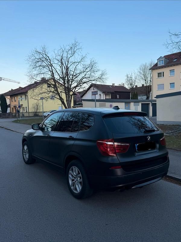 Gebraucht BMW X3 184 PS (135 kW) 2011 Schwarz SUV