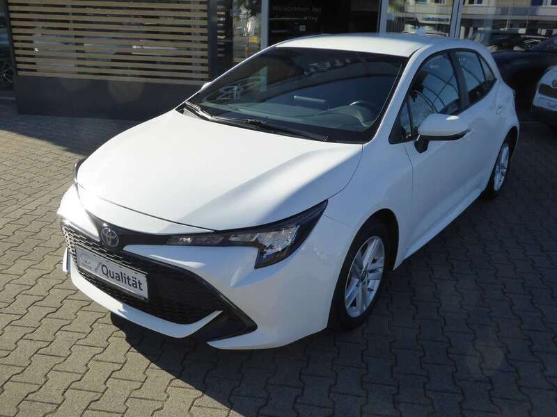 Schneeweiss Gebraucht 2022 Toyota Corolla Comfort Kleinwagen | 21.990 € (Fairer Preis) - Bild 1/4