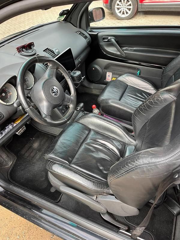 Brugt VW Lupo 105 HK (77 kW) 2002 Sort Hatchback