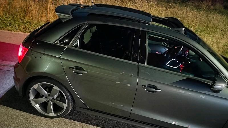 Gebraucht Audi A1 Competition 185 PS (136 kW) 2013 Grau Kleinwagen