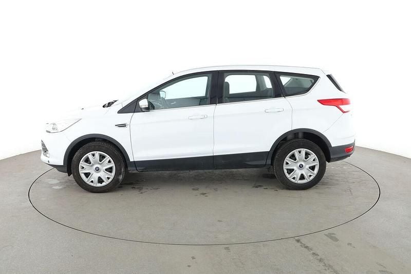 Gebraucht Ford Kuga Trend 120 PS (88 kW) 2016 Weiß SUV