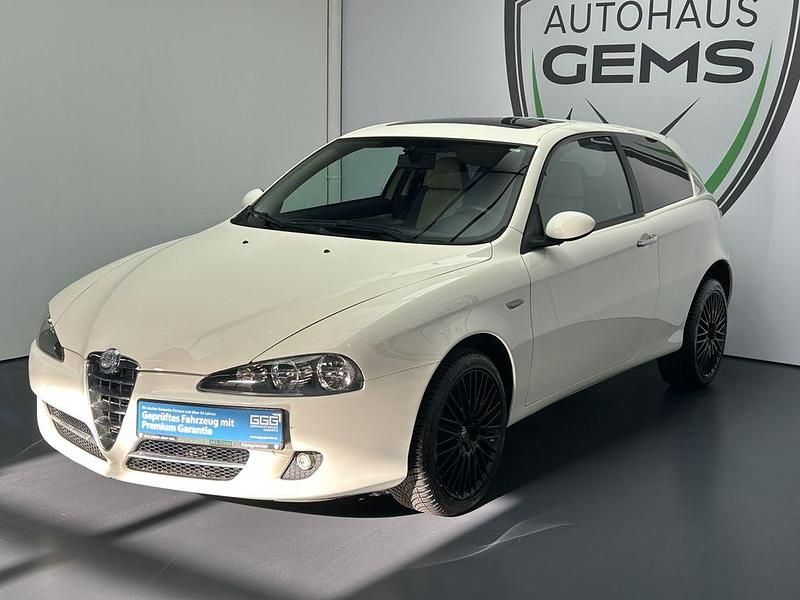 Second-hand Alfa Romeo 147 Impression 105 CP (77 kW) 2007 Alb Hatchback
