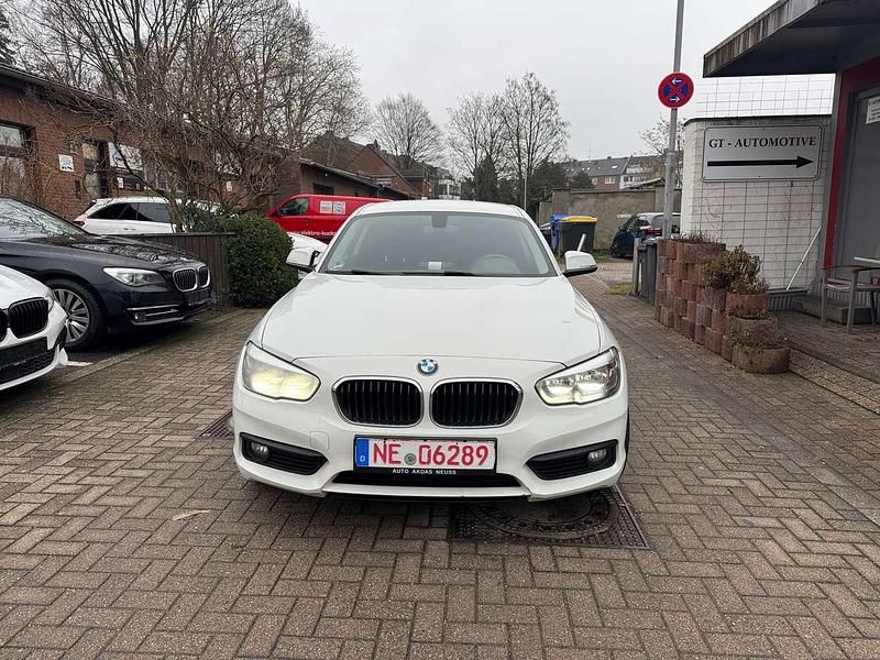 Gebraucht BMW 116 Advantage 116 PS (85 kW) 2016 Alpinweiss iii Kleinwagen