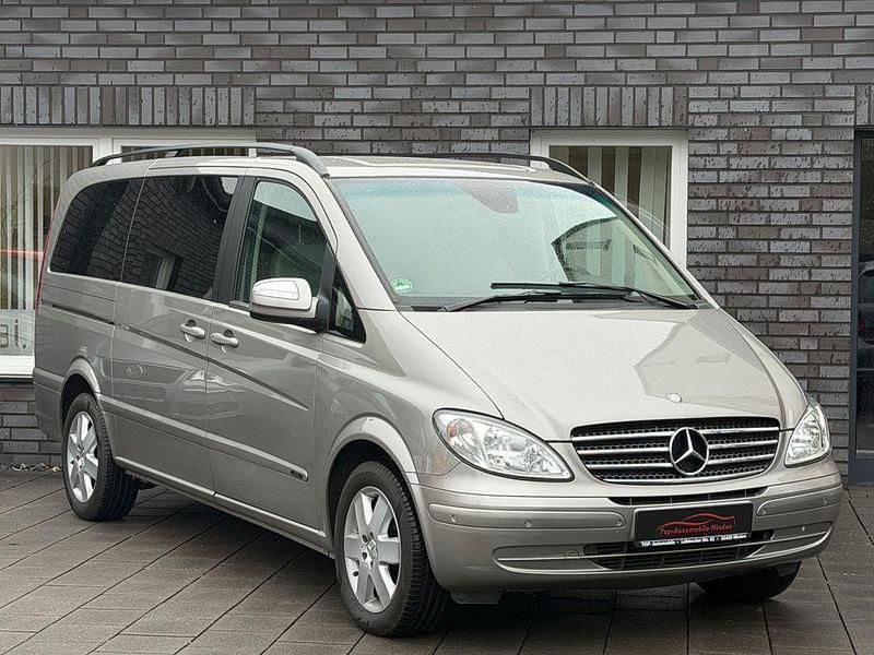 Gebraucht Mercedes Viano 150 PS (110 kW) 2011 Silber Van / Kleinbus