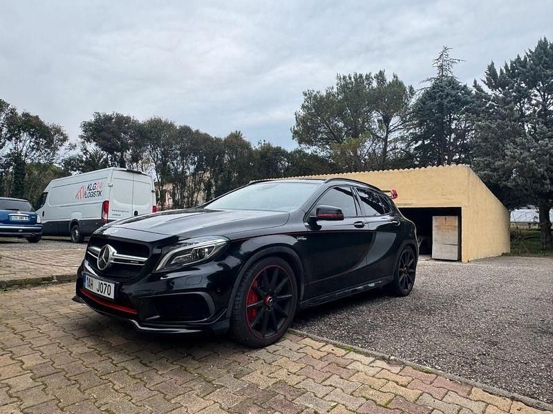 Schwarz Gebraucht 2014 Mercedes GLA45 AMG AMG Edition 1 SUV | 21.990 € (Guter Preis) - Bild 1/3