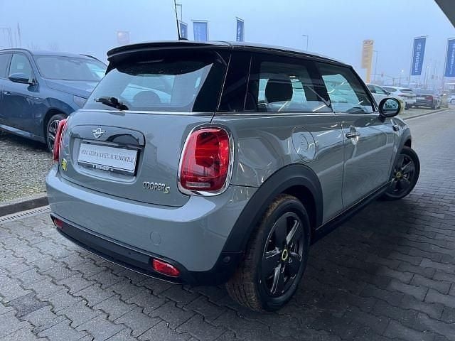 Gebraucht Mini Cooper SE 135 kW (184 PS) 2022 Metallic) (grau Kleinwagen
