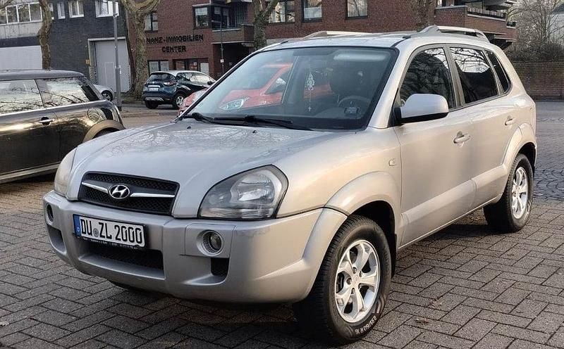 Beige Gebraucht 2009 Hyundai Tucson Edition+ SUV | 3.500 € (Fairer Preis) - Bild 1/4