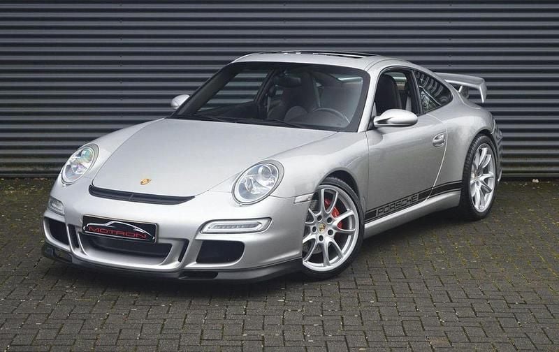 Grau Gebraucht 2005 Porsche 911 Carrera S Coupé | 43.950 € (Teuer) - Bild 1/4