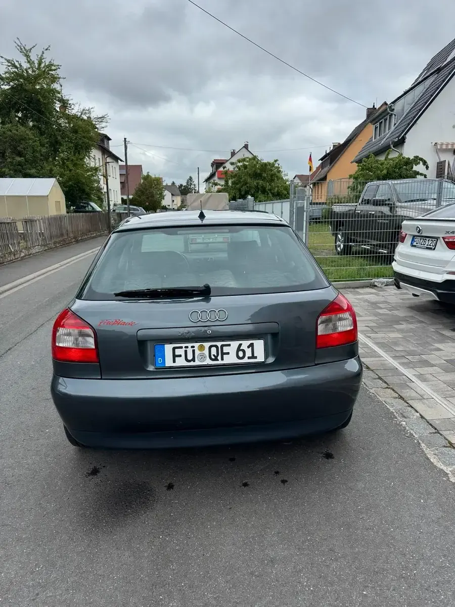 Brugt Audi A3 102 HK (75 kW) 2002 Sølv Hatchback