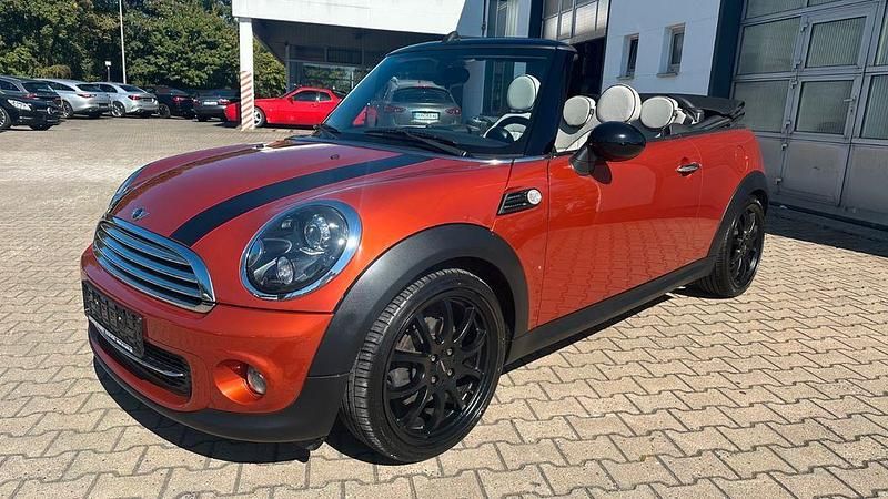 Orange Gebraucht 2012 Mini Cooper Cabriolet Chili Cabrio | 9.488 € (Etwas zu teuer) - Bild 1/4