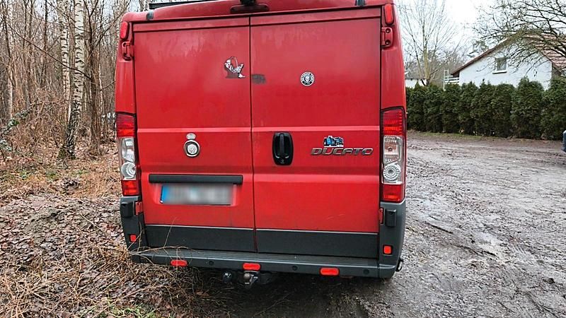 Gebraucht Fiat Ducato 116 PS (85 kW) 2013 Rot Van