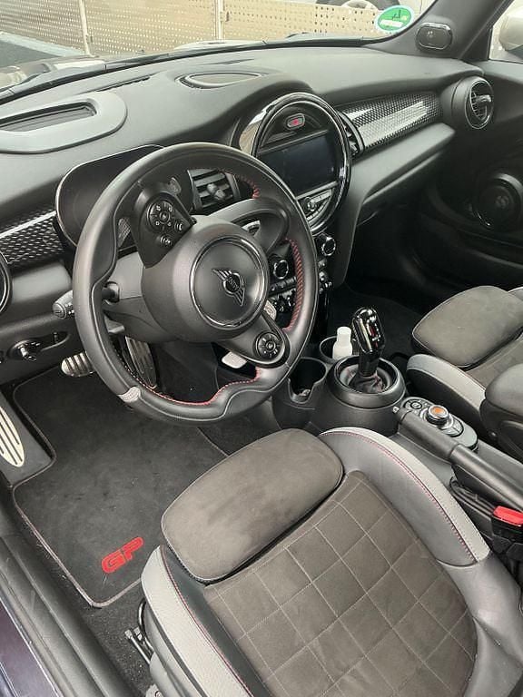 Gebraucht Mini John Cooper Works 231 PS (169 kW) 2020 Blau Kleinwagen