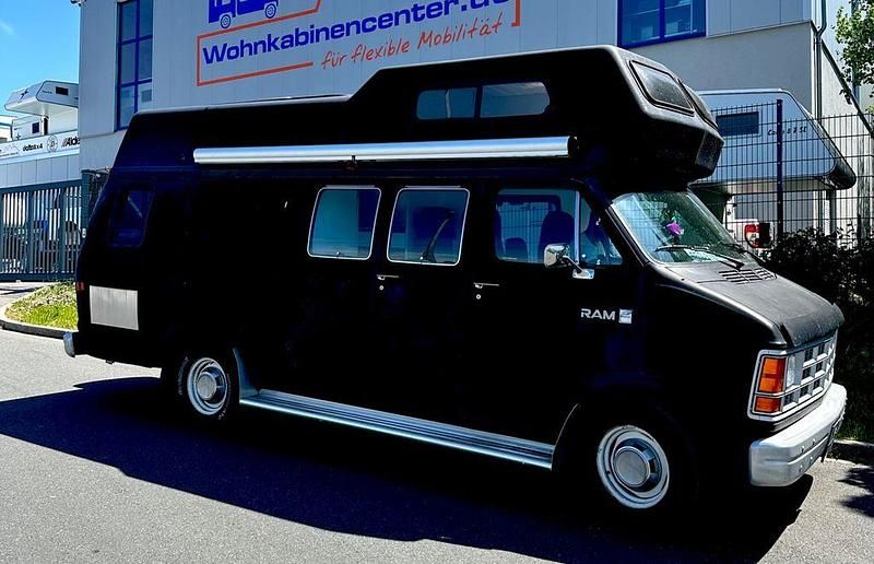Gebraucht Dodge Ram 170 PS (125 kW) 1988 Schwarz Pickup