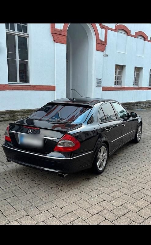 Gebraucht Mercedes E320 224 PS (164 kW) 2007 Limousine