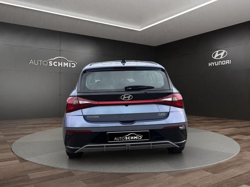 Ny Hyundai i20 Trend 101 HK (74 kW) 2025 Blå Hatchback