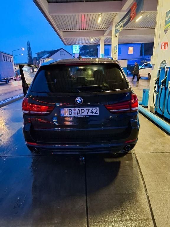 Gebraucht BMW X5 Shadowline 258 PS (189 kW) 2015 Braun SUV