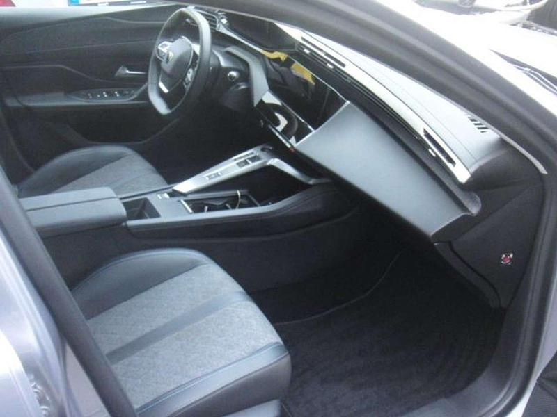 Gebraucht Peugeot 408 Allure 131 PS (96 kW) 2024 Artense grey metallic Limousine