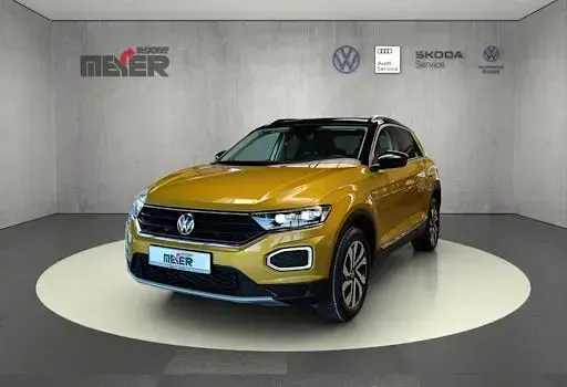 Gebraucht VW T-Roc Active 150 PS (110 kW) 2021 Kurkumagelb SUV