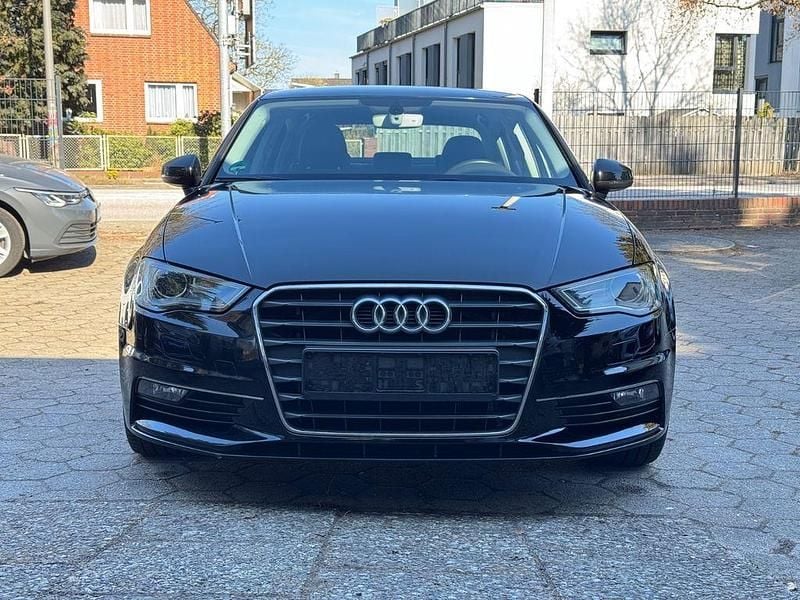 Gebraucht Audi A3 Ambition 150 PS (110 kW) 2018 Schwarz Limousine