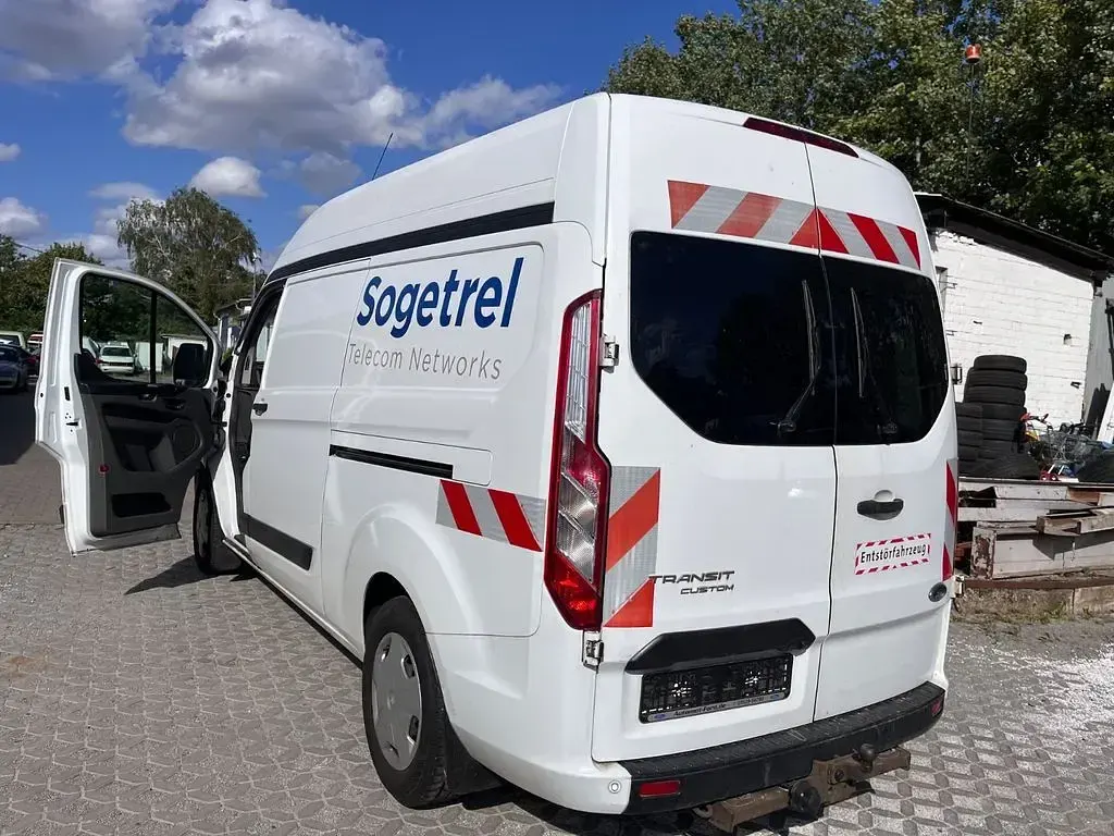 Gebraucht Ford Transit Custom Trend 170 PS (125 kW) 2019 Weiß Van / Kleinbus