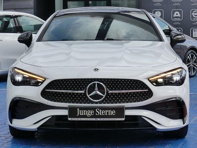 Gebraucht Mercedes CLE300 AMG 258 PS (189 kW) 2024 Manufaktur lack manufaktur opalithweiß bright Coupé