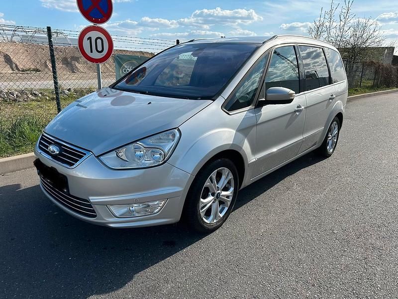 Second-hand Ford Galaxy 200 CP (147 kW) 2011 Argintiu Monovolum