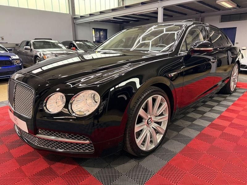 Gebraucht Bentley Flying Spur Mulliner 625 PS (459 kW) 2014 Schwarz Limousine