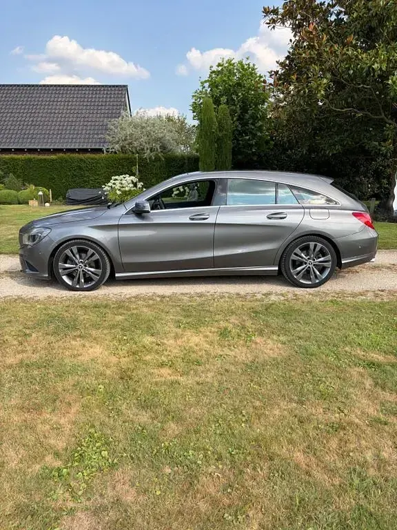 Gebraucht Mercedes CLA180 122 PS (89 kW) 2016 Grau Coupé