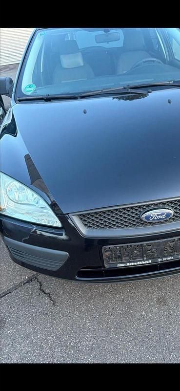 Schwarz Gebraucht 2006 Ford Focus Fun X Kombi | 2.400 € (Teuer) - Bild 1/4