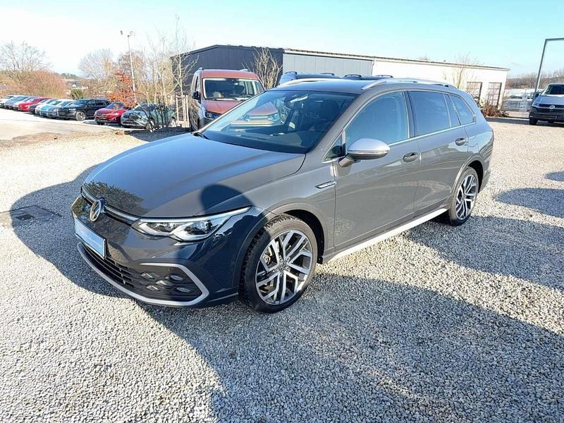 Gebraucht VW Golf Alltrack 200 PS (147 kW) 2021 Uranograu Kombi