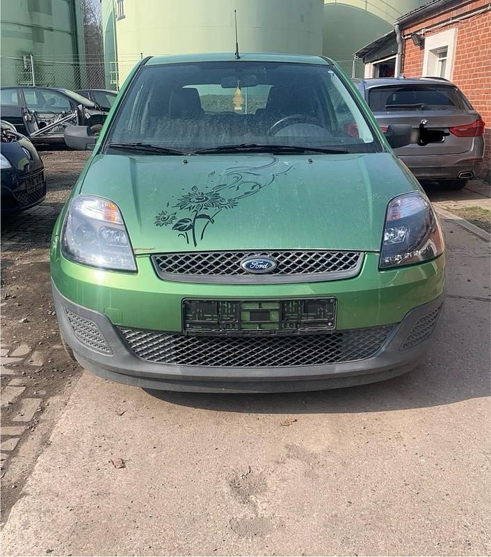 Gebraucht Ford Fiesta 60 PS (44 kW) 2006 Grün Kleinwagen