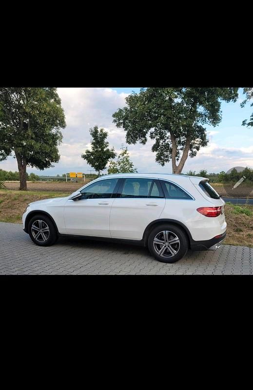 Gebraucht Mercedes GLC220 170 PS (125 kW) 2015 Weiß SUV