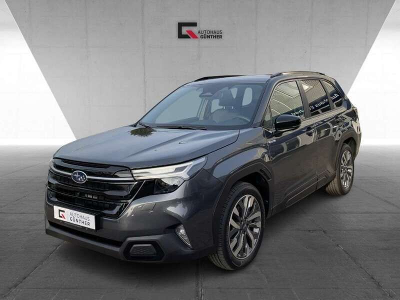 Magnetite gray (m) Gebraucht 2025 Subaru Forester Platinum SUV | 44.590 € (Fairer Preis) - Bild 1/4