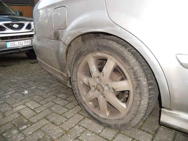 Gebraucht Chevrolet Evanda CDX 131 PS (96 kW) 2006 Silber Limousine