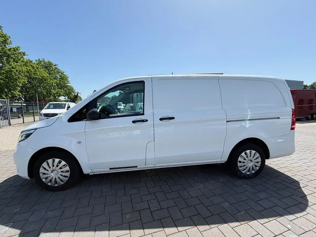 Gebraucht Mercedes Vito 136 PS (100 kW) 2021 Weiß Van