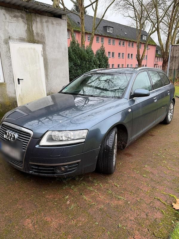 Grau Gebraucht 2006 Audi A6 Kombi | 2.500 € (Superpreis) - Bild 1/4