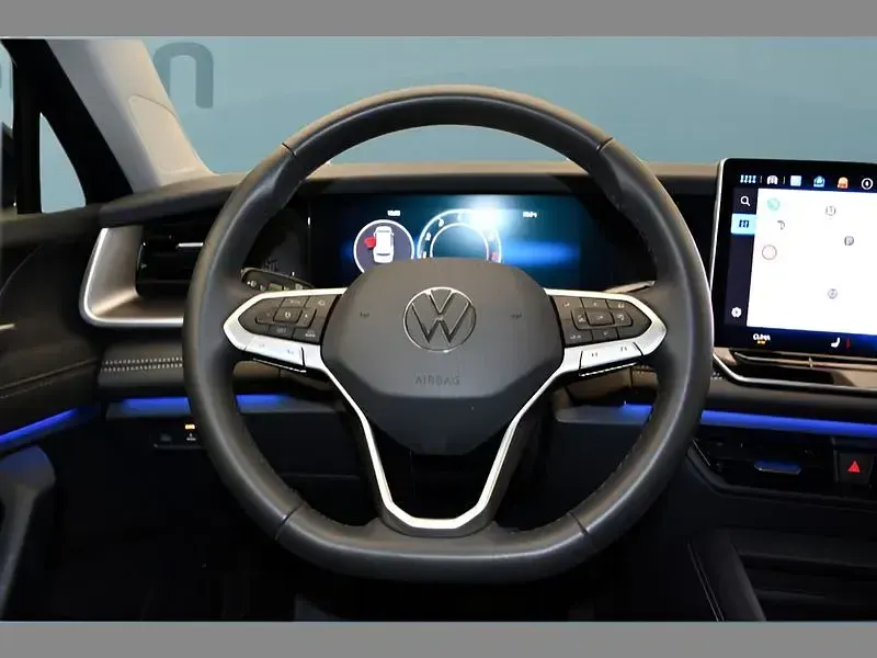Gebraucht VW Tayron 150 PS (110 kW) 2025 Blau SUV