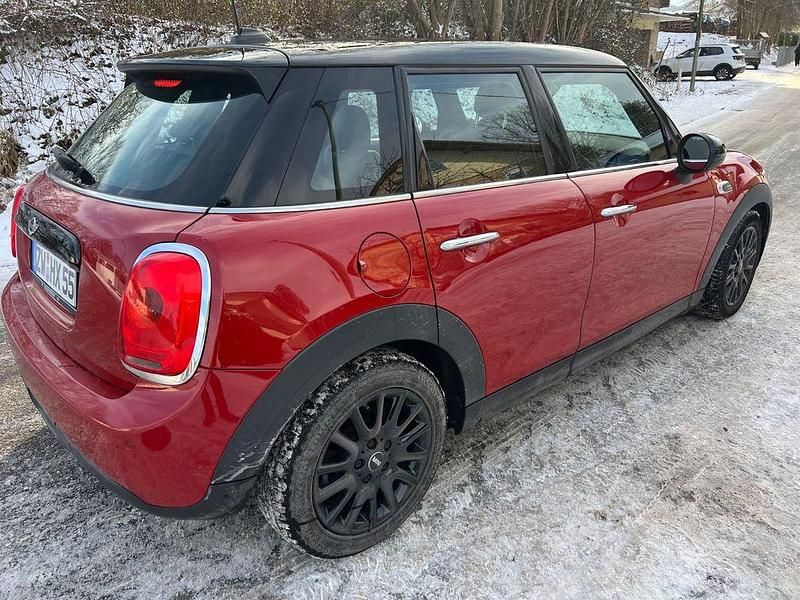 Gebraucht Mini Cooper 136 PS (100 kW) 2015 Rot Kleinwagen