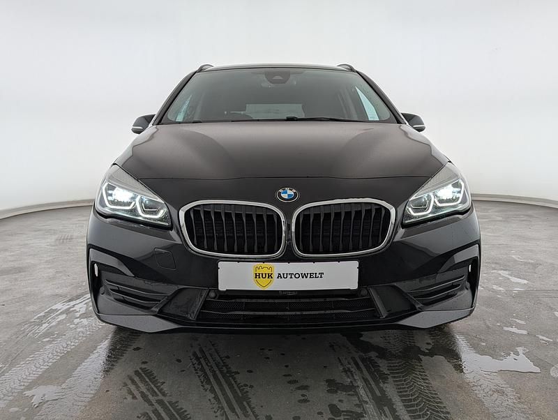 Gebraucht BMW 218 Advantage 150 PS (110 kW) 2019 Schwarz Van / Kleinbus