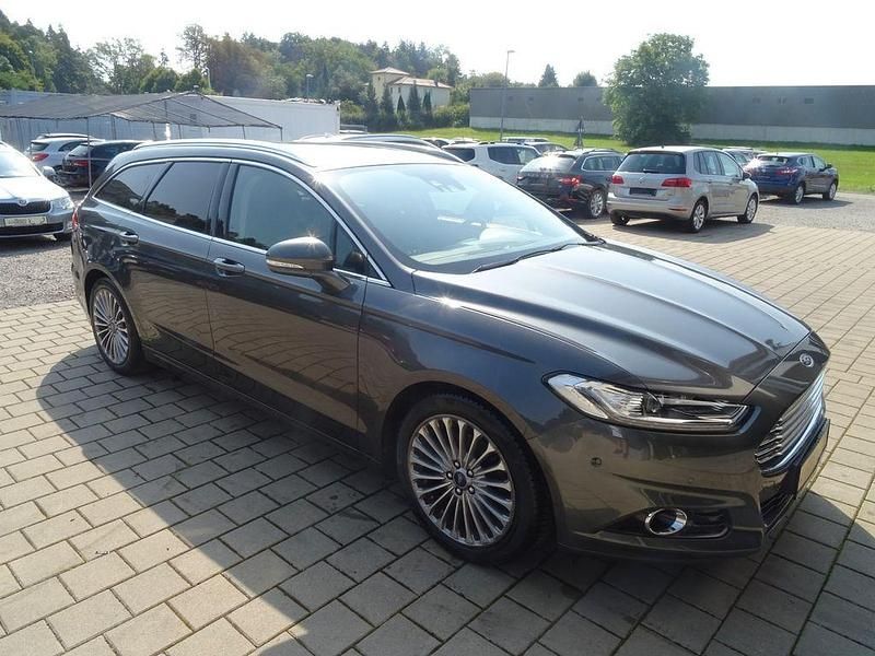 Gebraucht 2015 Ford Mondeo Titanium Limousine | 13.990 € (Etwas zu teuer) - Bild 1/4