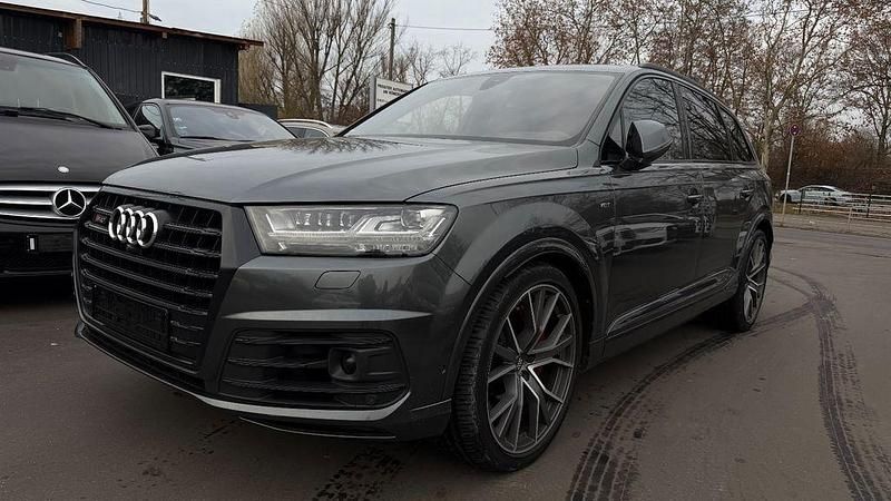Grau Gebraucht 2018 Audi SQ7 Sport SUV | 31.999 € (Superpreis) - Bild 1/4