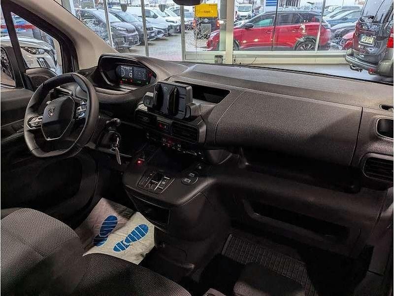 Neu Peugeot E-Partner 100 kW (136 PS) 2025 Schwarz Van / Kleinbus