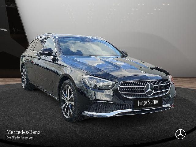 Gebraucht Mercedes E300 306 PS (225 kW) 2022