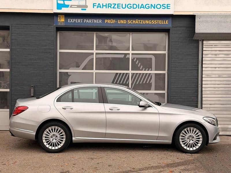Gebraucht Mercedes C180 Exclusive 156 PS (114 kW) 2014 Silber Limousine