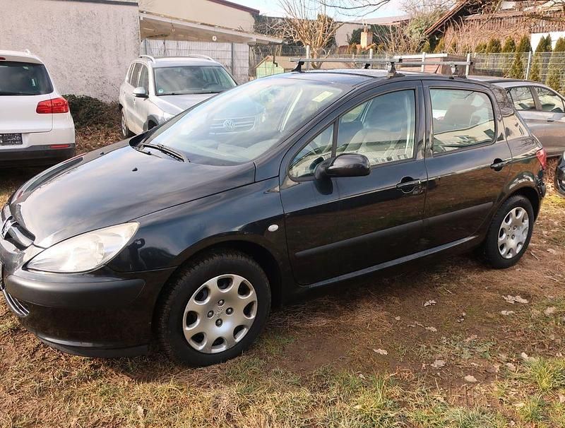 Gebraucht Peugeot 307 109 PS (80 kW) 2005 Schwarz Limousine