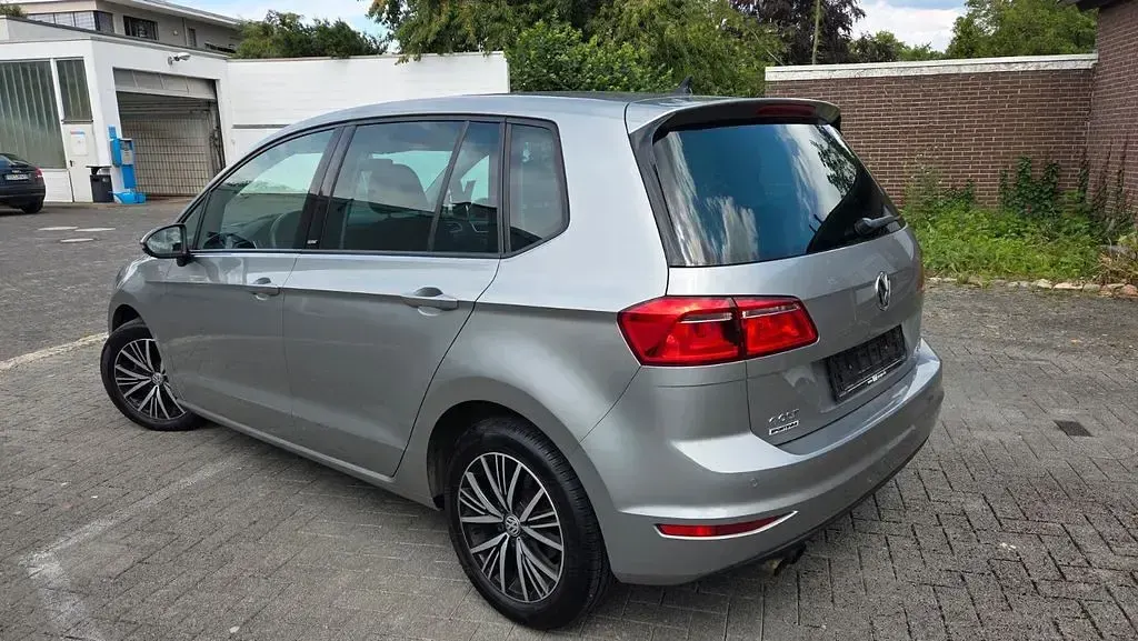 Gebraucht VW Golf VII 125 PS (91 kW) 2017 Grau Limousine