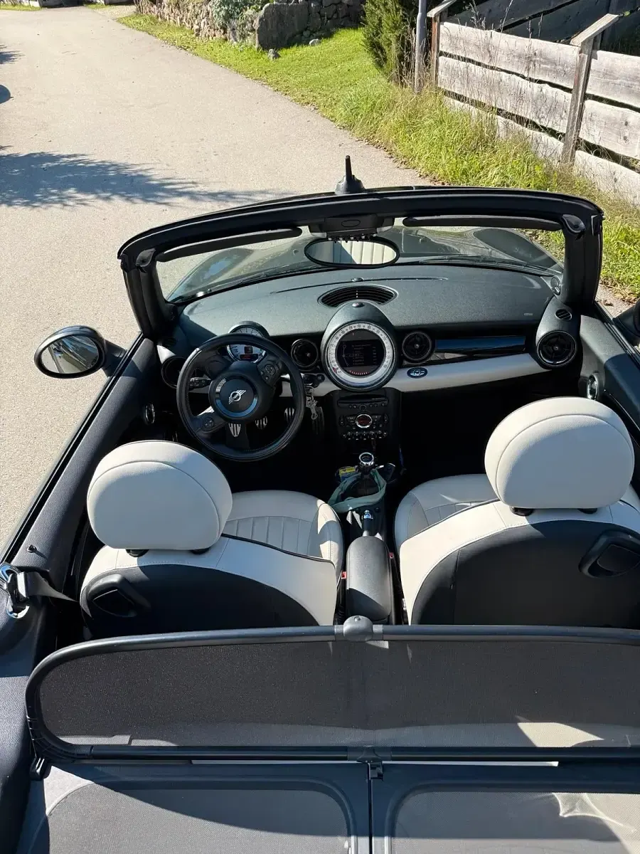 Brugt Mini John Cooper Works Cabriolet 184 HK (135 kW) 2012 Grå Cabriolet