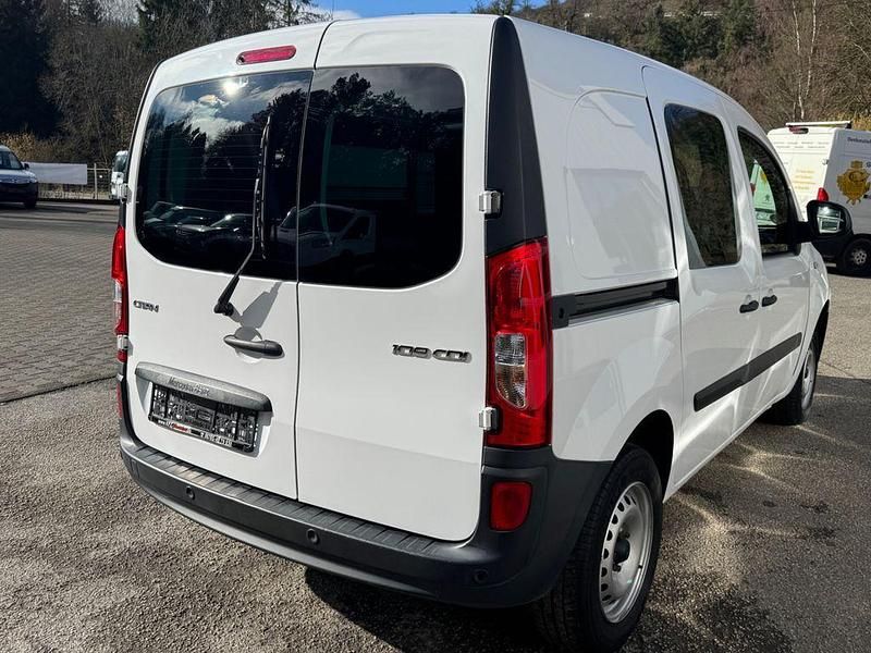 Gebraucht Mercedes Citan 108 95 PS (69 kW) 2020 Weiß Van / Kleinbus