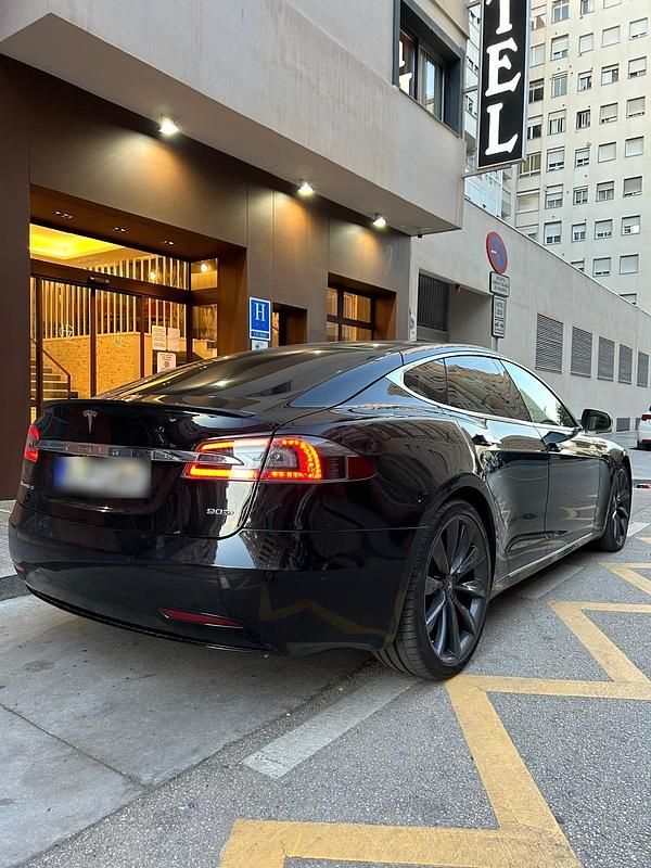 Gebraucht Tesla Model S 386 kW (525 PS) 2017 Schwarz Kleinwagen